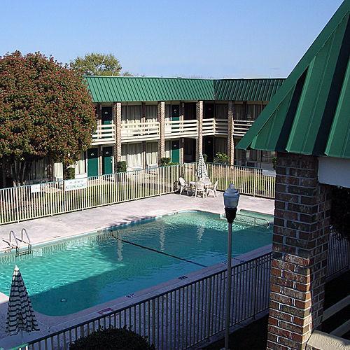 Motel 6 Columbia - University Of South Carolina Buitenkant foto